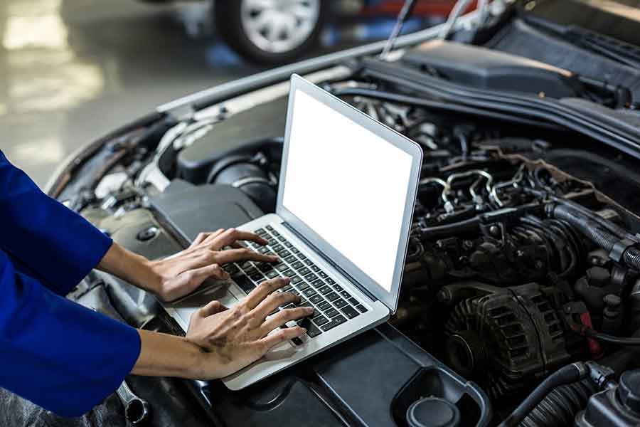 Elektronische Fahrzeugdiagnose und Fehlersuche bei Auto Seyboth